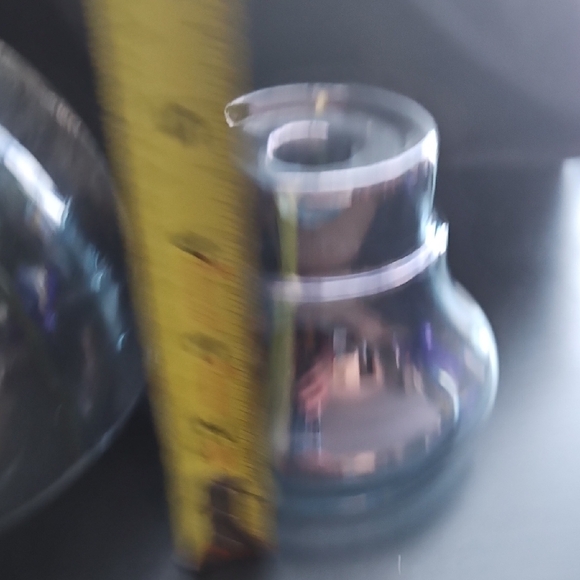 PartyLite Clear Glass Candle Holder with Floral Design - Picture 8 of 9